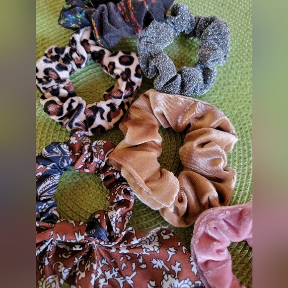 Scrunchies - Picture 2 of 3